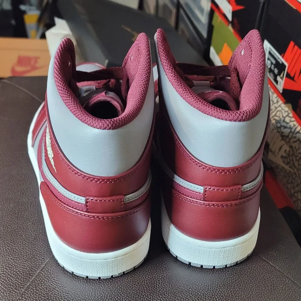 Air Jordan 1 Mid Cherrywood Red Cement Grey DQ8426-615 Men's Size 10 w/ Box